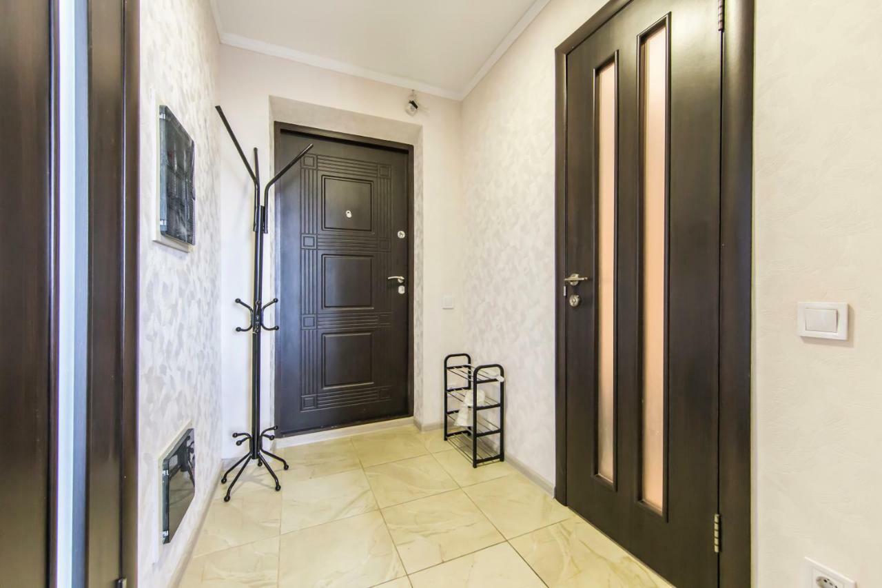 קייב Super View, Luxury Apartment Near Chernihiv Metro. מראה חיצוני תמונה