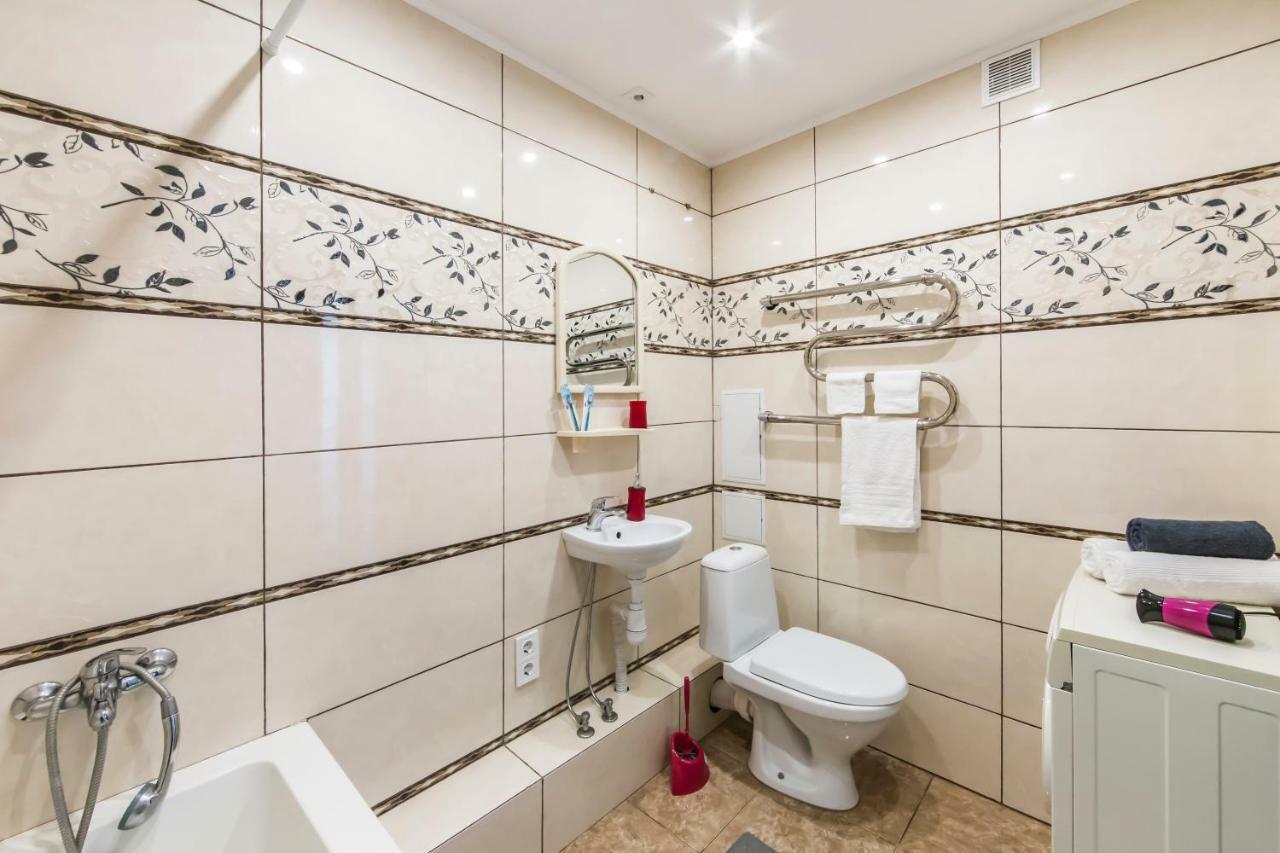 קייב Super View, Luxury Apartment Near Chernihiv Metro. מראה חיצוני תמונה