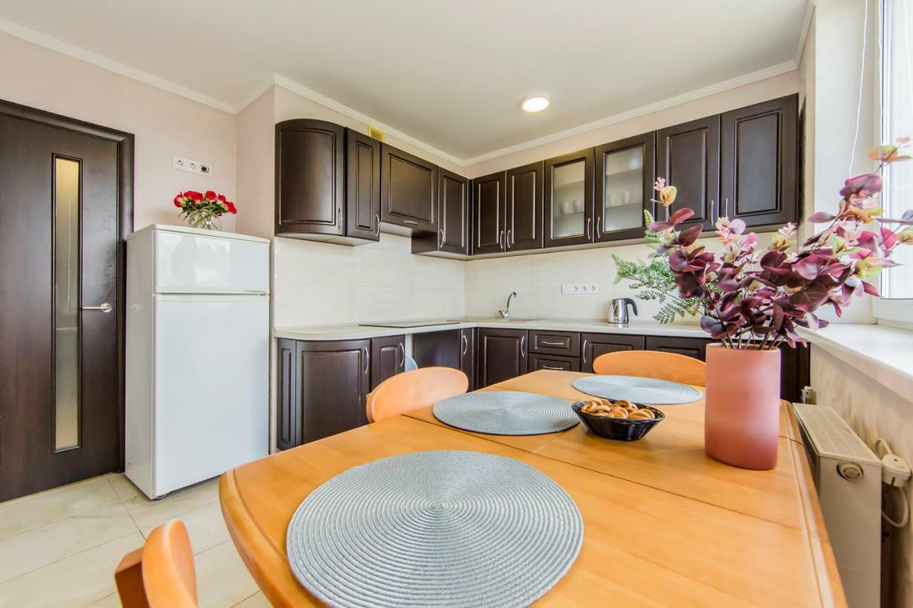 קייב Super View, Luxury Apartment Near Chernihiv Metro. מראה חיצוני תמונה