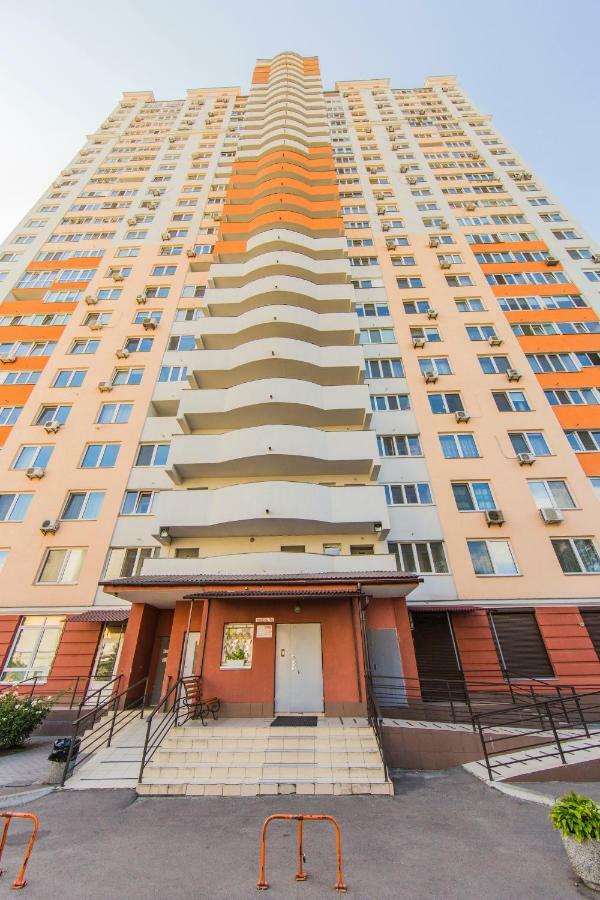 קייב Super View, Luxury Apartment Near Chernihiv Metro. מראה חיצוני תמונה